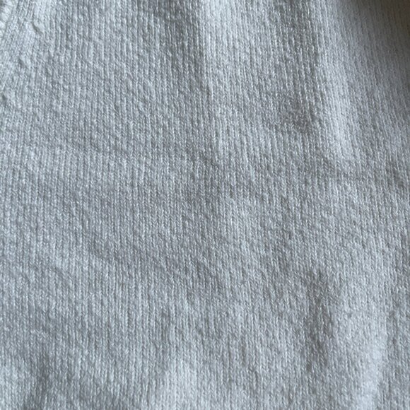 Banana Republic Women’s X-Small White Long-Sleeve Cozy V-Neck Sweater - Picture 4 of 6